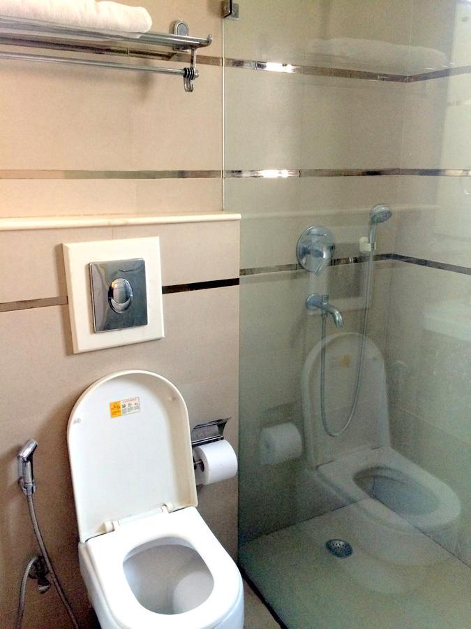 住宿酒店 古尔冈 外观 照片